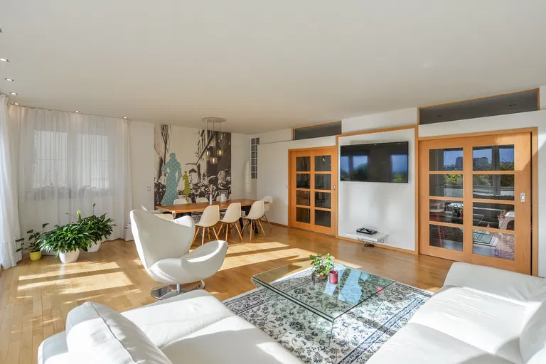 K Chaloupkám, Záběhlice - Praha 10 | Predaj, Byt, 4-izbový, 199 m²
