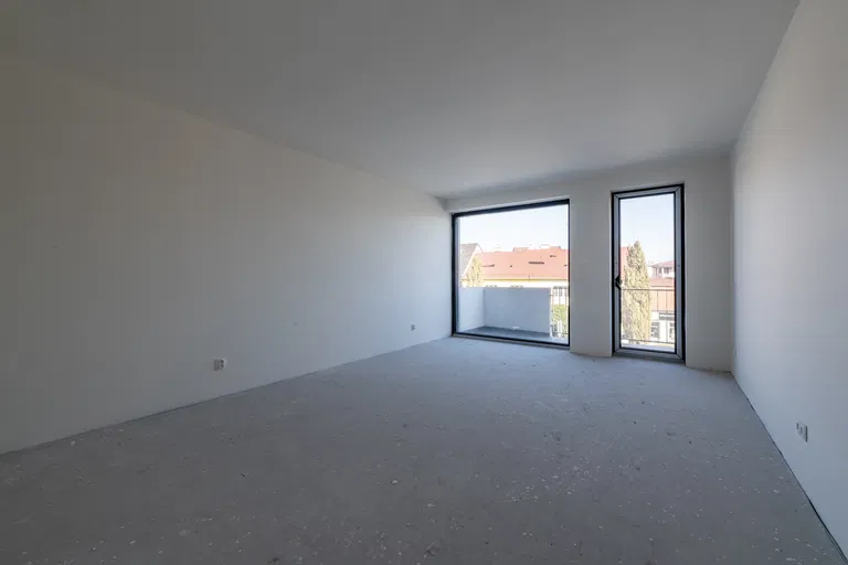 Mierové námestie - Malacky | Predaj, Byt, 3-izbový, 81 m²