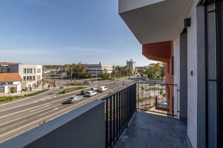 Mierové námestie - Malacky | Predaj, Byt, 3-izbový, 81 m²