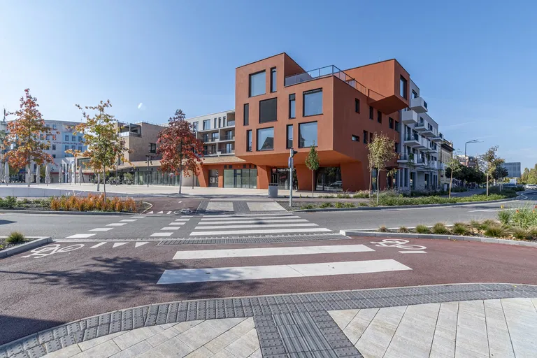 Mierové námestie - Malacky | Predaj, Byt, 3-izbový, 81 m²