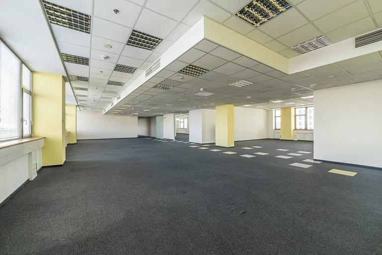 Plynárenská, Ružinov - Bratislava II | Prenájom, Kancelárie, 718 m²