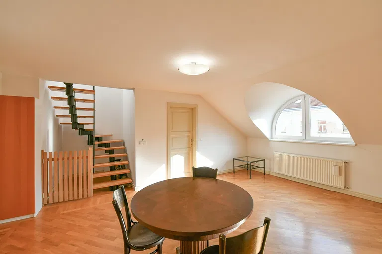 Přemyslovská, Vinohrady - Prague 3 | Rent, Apartment, Two-bedroom (3+kk), 98 m²
