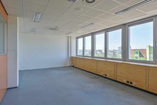 Nákupní, Hostivař - Prague 10 | Rent, Office building