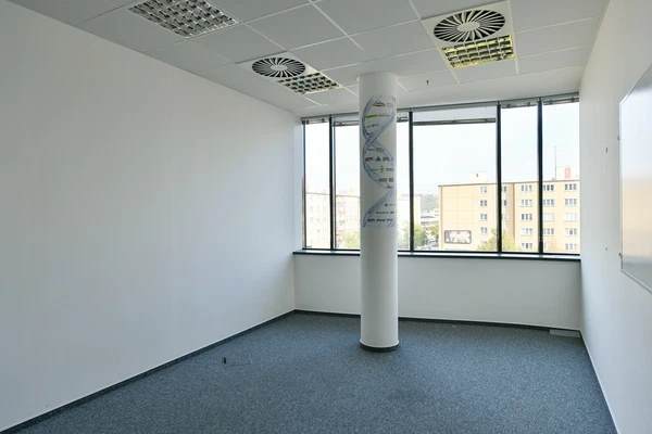 Českomoravská, Libeň - Prague 9 | Rent, Office space, 708 m²