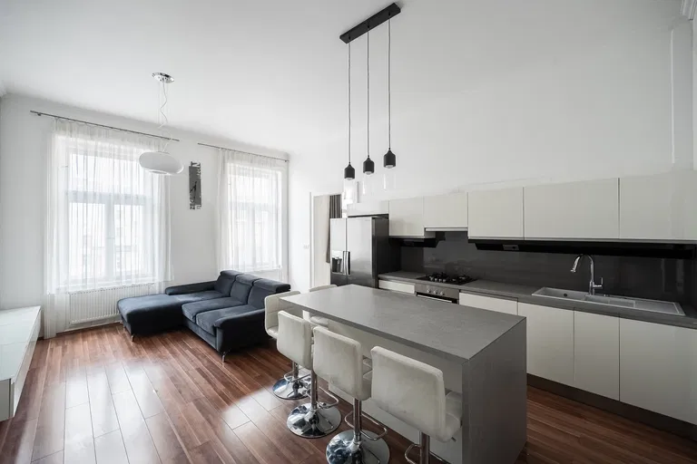 Soukenická, Nové Město - Prague 1 | Rent, Apartment, Two-bedroom (3+kk), 71 m²