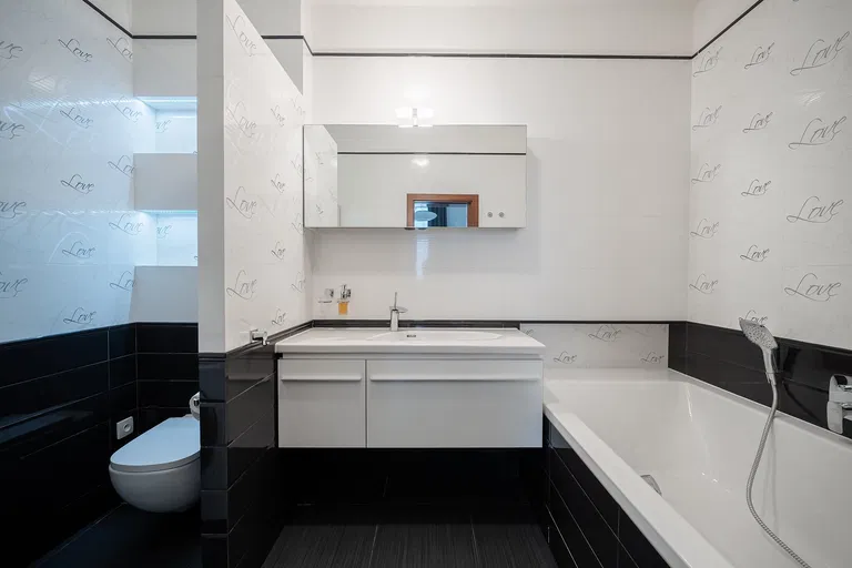Soukenická, Nové Město - Prague 1 | Rent, Apartment, Two-bedroom (3+kk), 71 m²