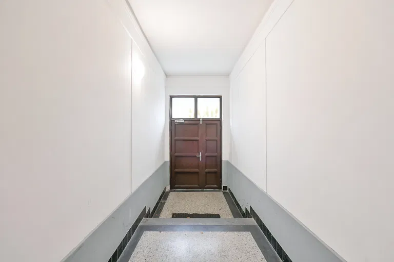 Ortenovo náměstí, Holešovice - Prague 7 | Rent, Apartment, One-bedroom (2+kk), 57 m²