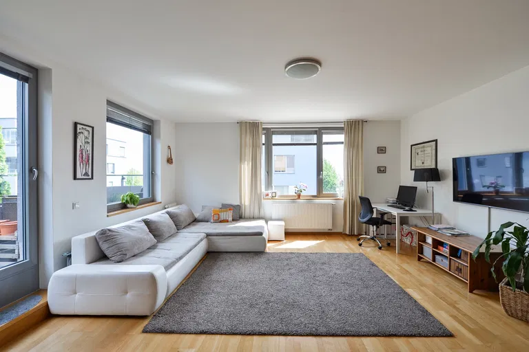 Valečovská, Prosek - Praha 9 | Pronájem, Byt, 2+kk, 81 m²