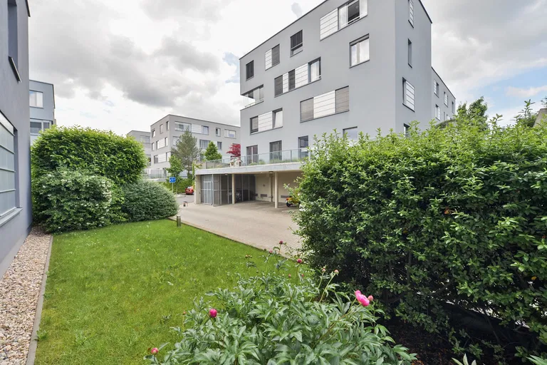 Valečovská, Prosek - Praha 9 | Pronájem, Byt, 2+kk, 81 m²