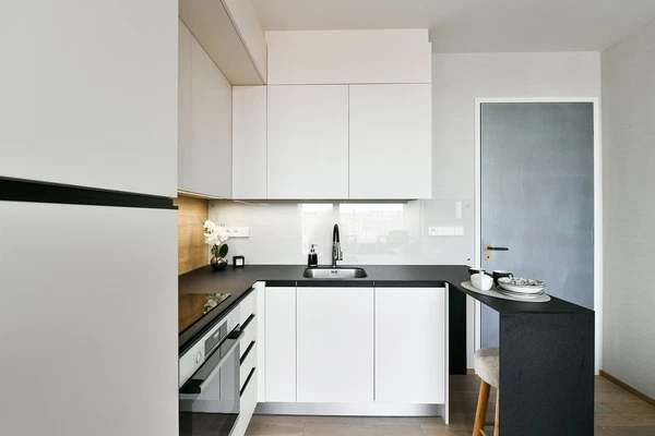 Komunardů, Holešovice - Prague 7 | Rent, Apartment, Studio (1+kk), 26 m²