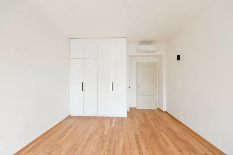 Dykova, Vinohrady - Prague 10 | Rent, Apartment, One-bedroom (2+kk), 68 m²