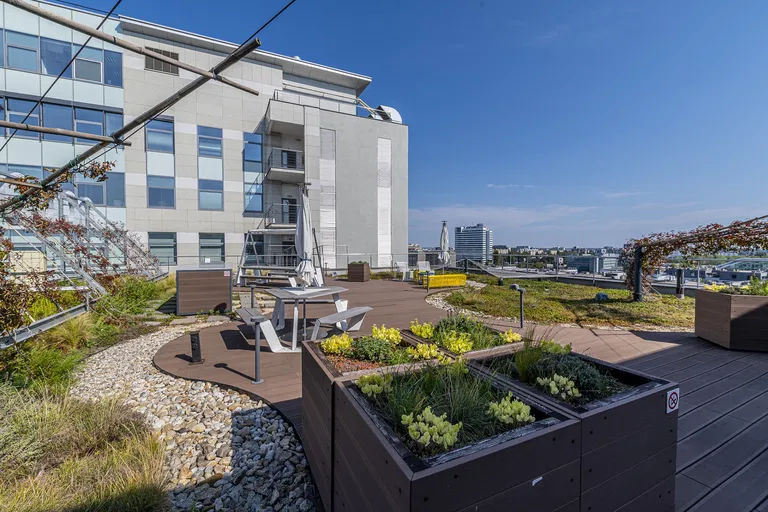 Plynárenská, Ružinov - Bratislava II | Prenájom, Kancelárie, 377 m²
