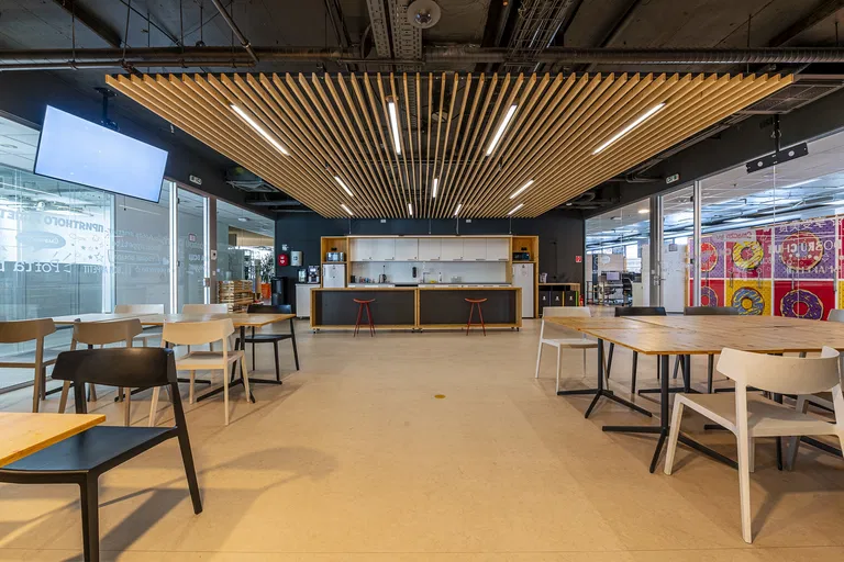 Plynárenská, Ružinov - Bratislava II | Prenájom, Kancelárie, 377 m²