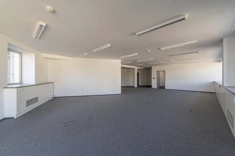 Plynárenská, Ružinov - Bratislava II | Rent, Offices, 304 m²