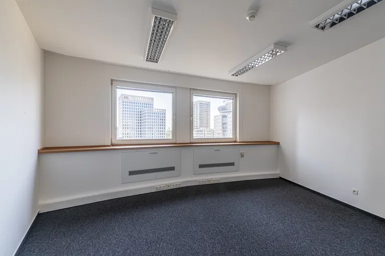 Plynárenská, Ružinov - Bratislava II | Rent, Offices, 192.1 m²