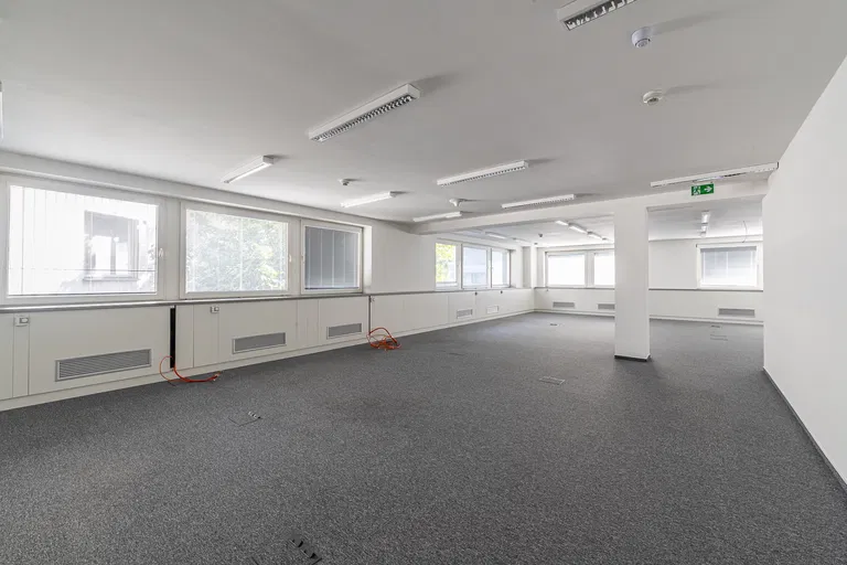 Plynárenská, Ružinov - Bratislava II | Rent, Offices, 192.1 m²