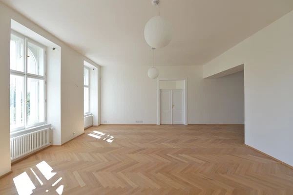 Janáčkovo nábřeží, Malá Strana - Prague 5 | Rent, Apartment, Three-bedroom (4+kk), 198 m²