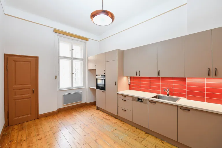 Mánesova, Vinohrady - Prague 2 | Rent, Apartment, Two-bedroom (3+1), 117 m²