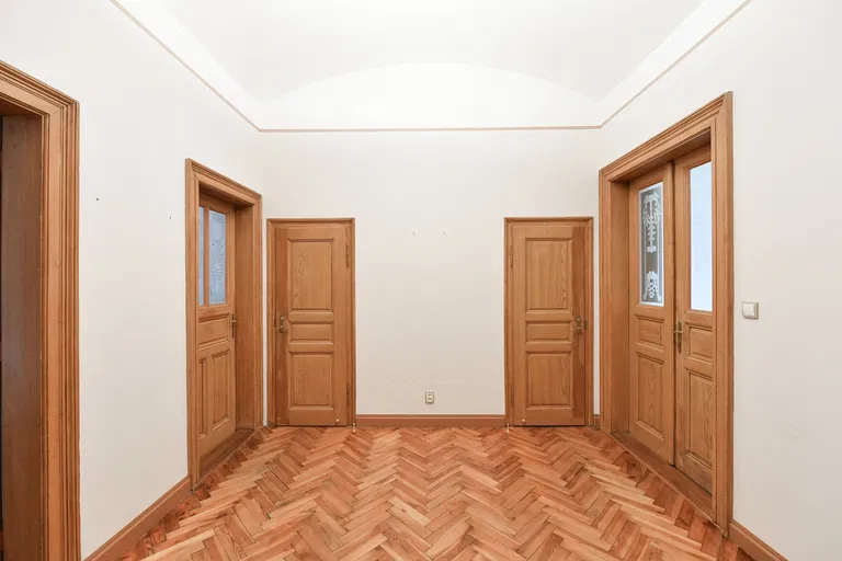 Mánesova, Vinohrady - Prague 2 | Rent, Apartment, Two-bedroom (3+1), 117 m²