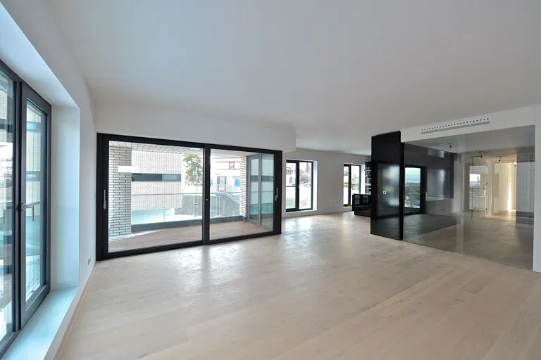 U Laboratoře, Střešovice - Praha 6 | Pronájem, Byt, 4+kk, 191 m²