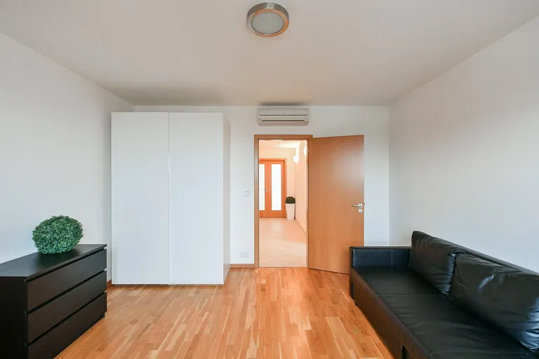 Italská, Vinohrady - Prague 2 | Rent, Apartment, Two-bedroom (3+kk), 137 m²