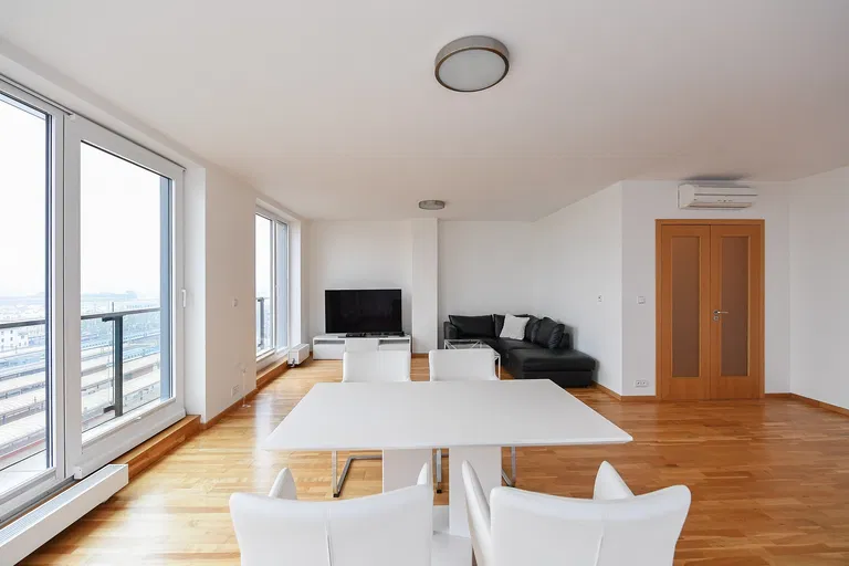 Italská, Vinohrady - Prague 2 | Rent, Apartment, Two-bedroom (3+kk), 137 m²