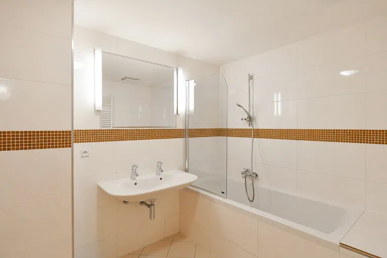Italská, Vinohrady - Prague 2 | Rent, Apartment, Two-bedroom (3+kk), 137 m²