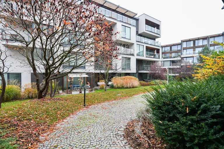 Italská, Vinohrady - Prague 2 | Rent, Apartment, Two-bedroom (3+kk), 137 m²