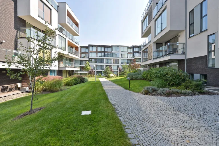 Italská, Vinohrady - Prague 2 | Rent, Apartment, Two-bedroom (3+kk), 137 m²