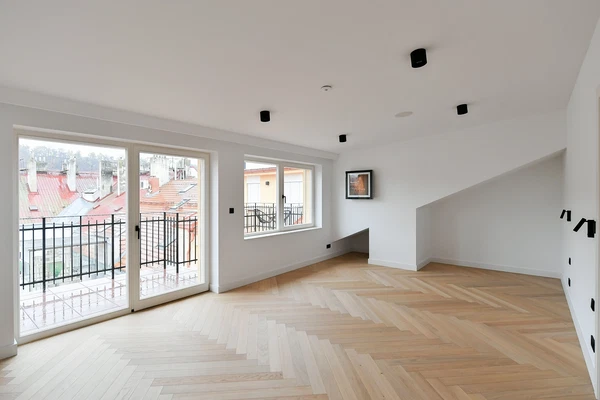 Sokolovská, Karlín - Prague 8 | Sale, Apartment, Three-bedroom (4+kk), 192 m²