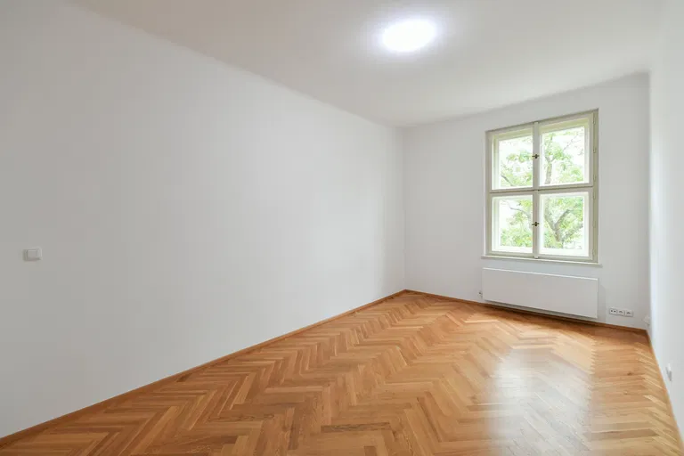 Puškinovo náměstí, Bubeneč - Prague 6 | Rent, Apartment, Two-bedroom (3+kk), 114 m²