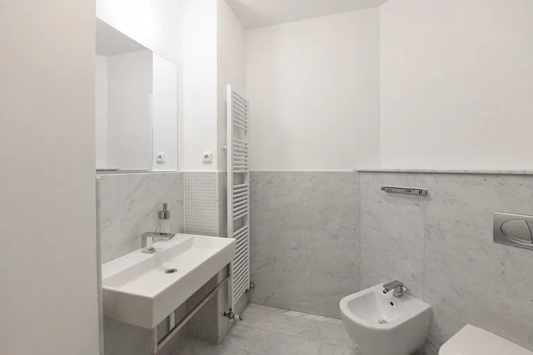 Puškinovo náměstí, Bubeneč - Prague 6 | Rent, Apartment, Two-bedroom (3+kk), 114 m²