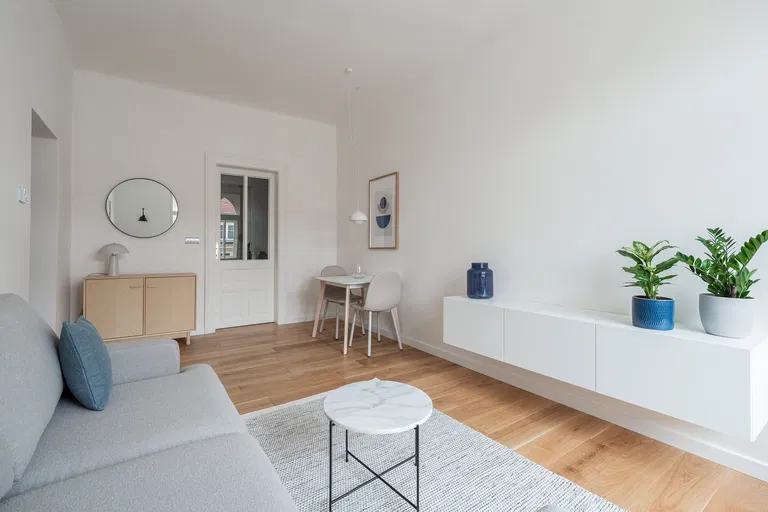 Slovinská, Vršovice - Prague 10 | Rent, Apartment, One-bedroom (2+kk), 50 m²