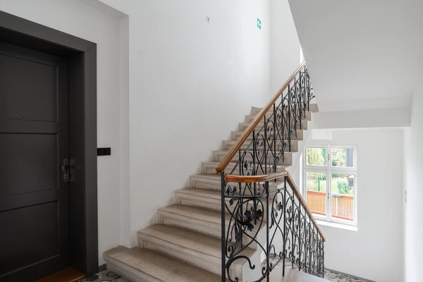 Kochanova, Břevnov - Prague 6 | Rent, Apartment, One-bedroom (2+kk), 78 m²