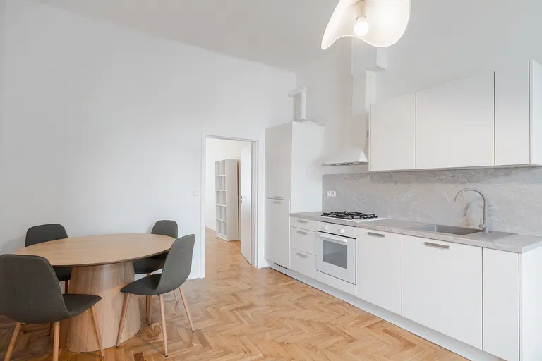 Řipská, Vinohrady - Prague 3 | Rent, Apartment, One-bedroom (2+kk), 52 m²