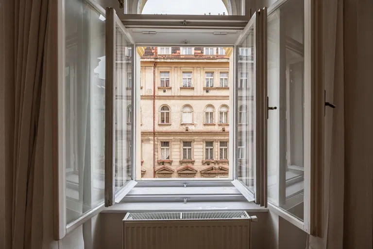 Řipská, Vinohrady - Prague 3 | Rent, Apartment, One-bedroom (2+kk), 52 m²