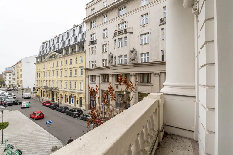 Gorkého, Staré Mesto - Bratislava I | Rent, Offices, 270 m²