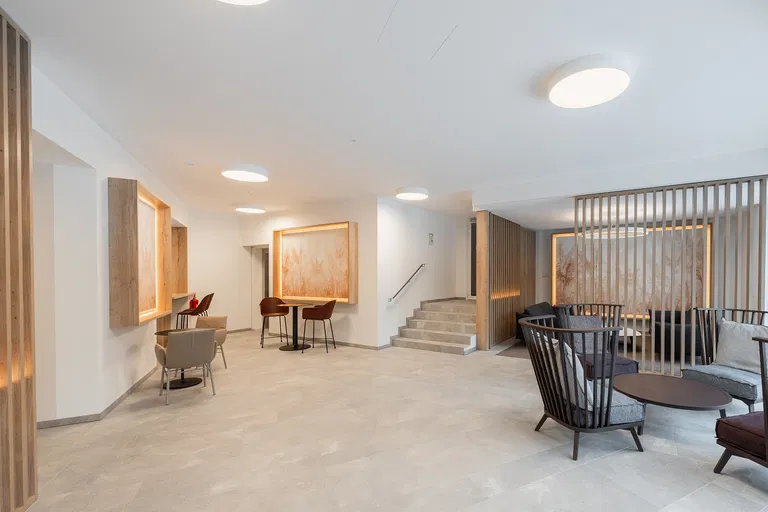 Pec pod Sněžkou - Trutnov | Sale, Apartment, Three-bedroom (4+kk), 148 m²