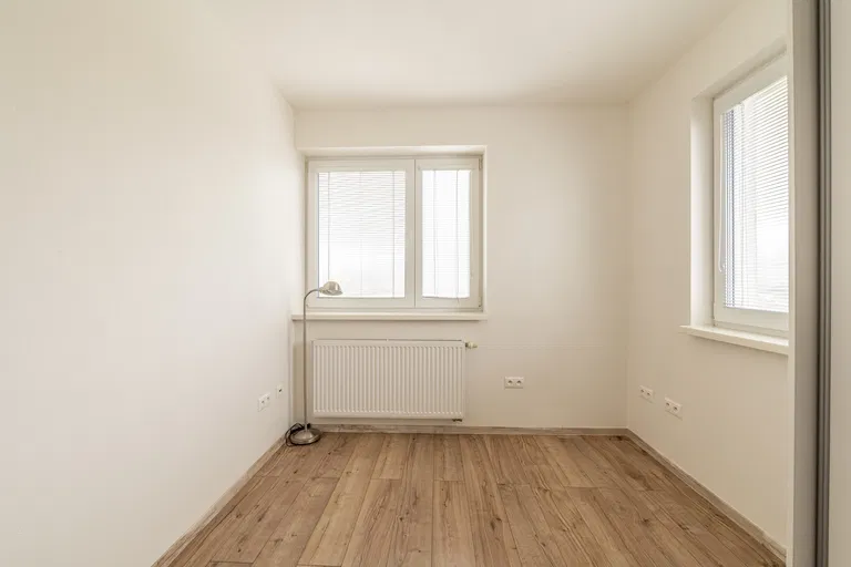 Jurská, Nové Město - Bratislava III | Pronájem, Byt, 3+kk, 55 m²