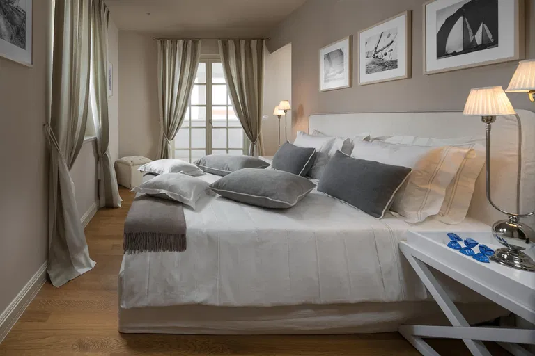 Chorvátsko, Istrijská - Poreč | Predaj, Rodinný dom, 5-izbový, 244 m²