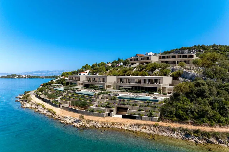 Croatia, Split-Dalmatian - Solta | Sale, House, Six-bedroom (7+1), 849 m²