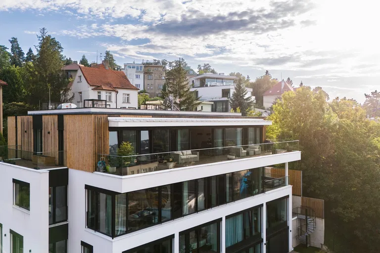 V podhájí, Braník - Prague 4 | Sale, Apartment, Four-bedroom (5+kk), 314 m²