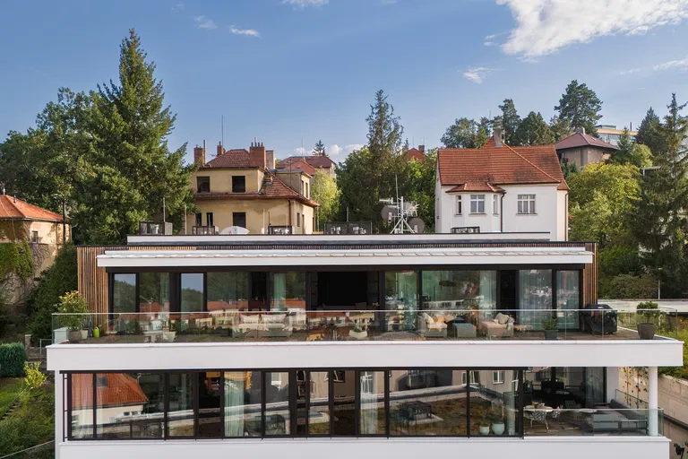 V podhájí, Braník - Prague 4 | Sale, Apartment, Four-bedroom (5+kk), 314 m²