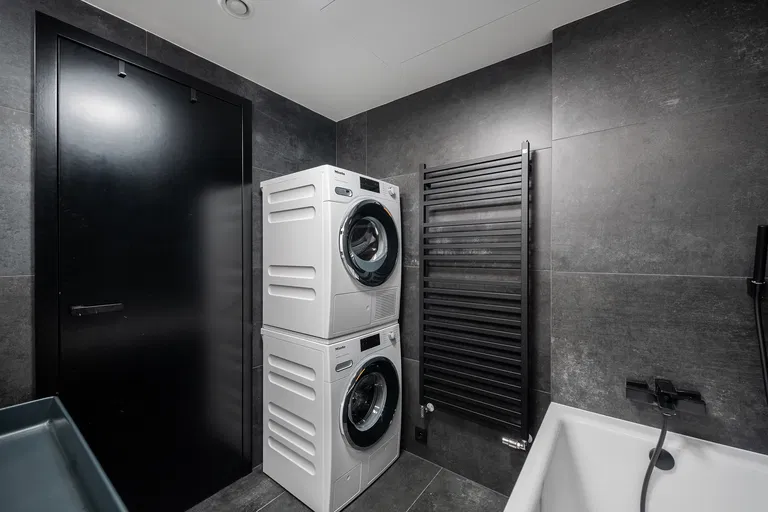 Šiklové, Smíchov - Prague 5 | Sale, Apartment, Two-bedroom (3+kk), 90 m²