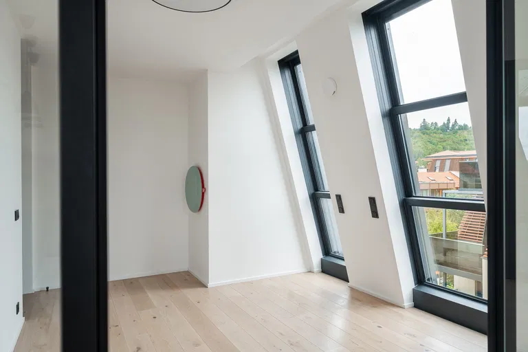 Pod Havránkou, Troja - Prague 7 | Sale, Apartment, Four-bedroom (5+kk), 302 m²