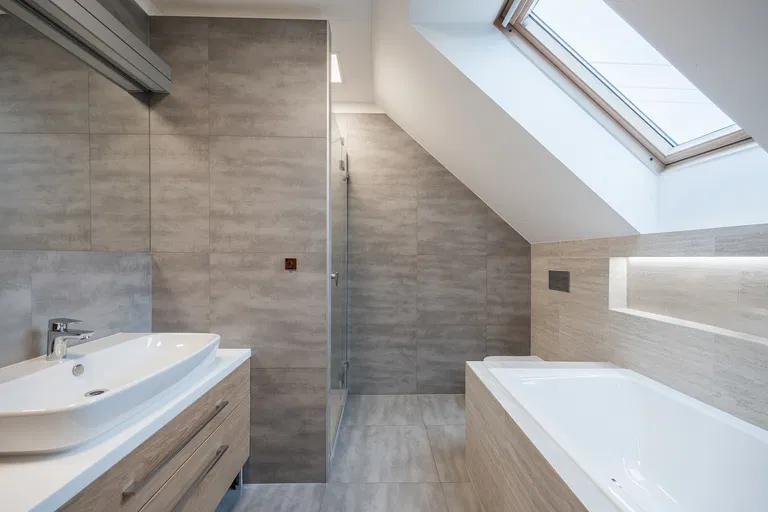Severní, Hovorčovice - Praha-východ | Sale, House, Five-bedroom (6+kk), 310 m²