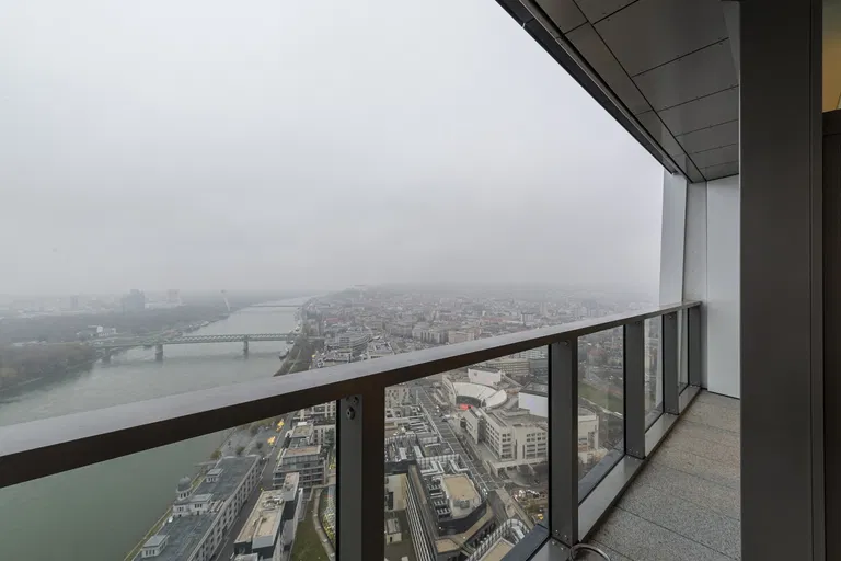 Pribinova, Staré Mesto - Bratislava I | Prenájom, Byt, 2-izbový, 66 m²