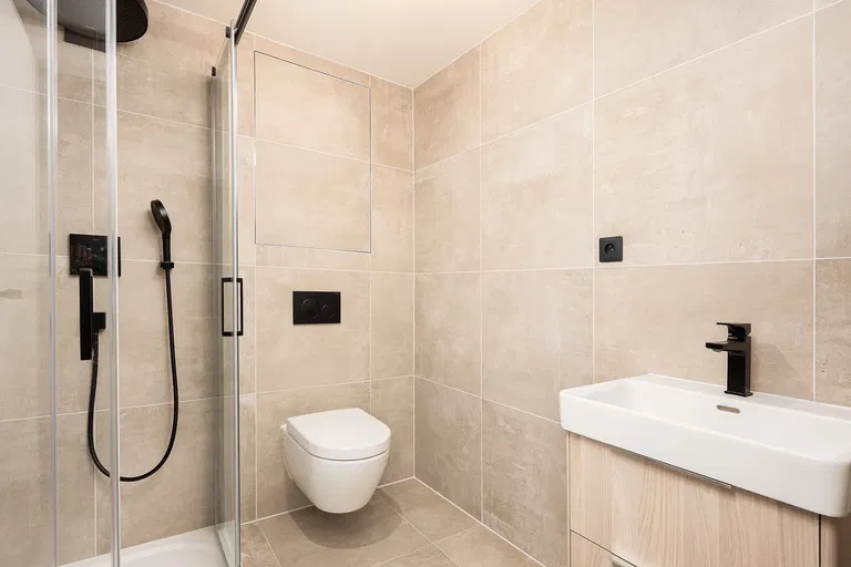 Fuchsova, Trnitá - Brno-město | Sale, Apartment, Three-bedroom (4+kk), 194 m²