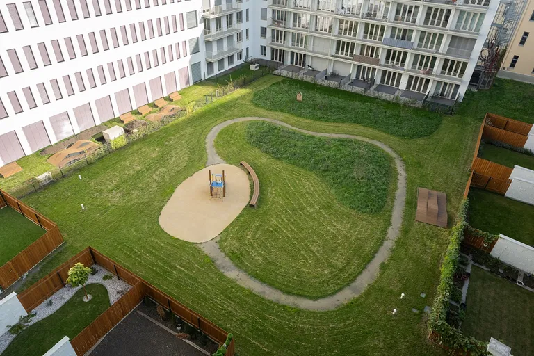 Fuchsova, Trnitá - Brno-město | Sale, Apartment, Three-bedroom (4+kk), 194 m²
