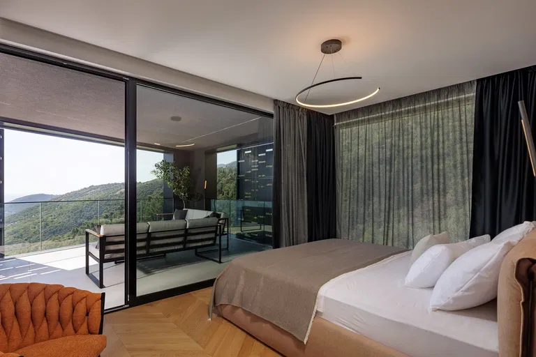 Croatia, Primorsky-Gorsko-Kotarská - Opatija | Sale, House, Five-bedroom (6+1), 678 m²